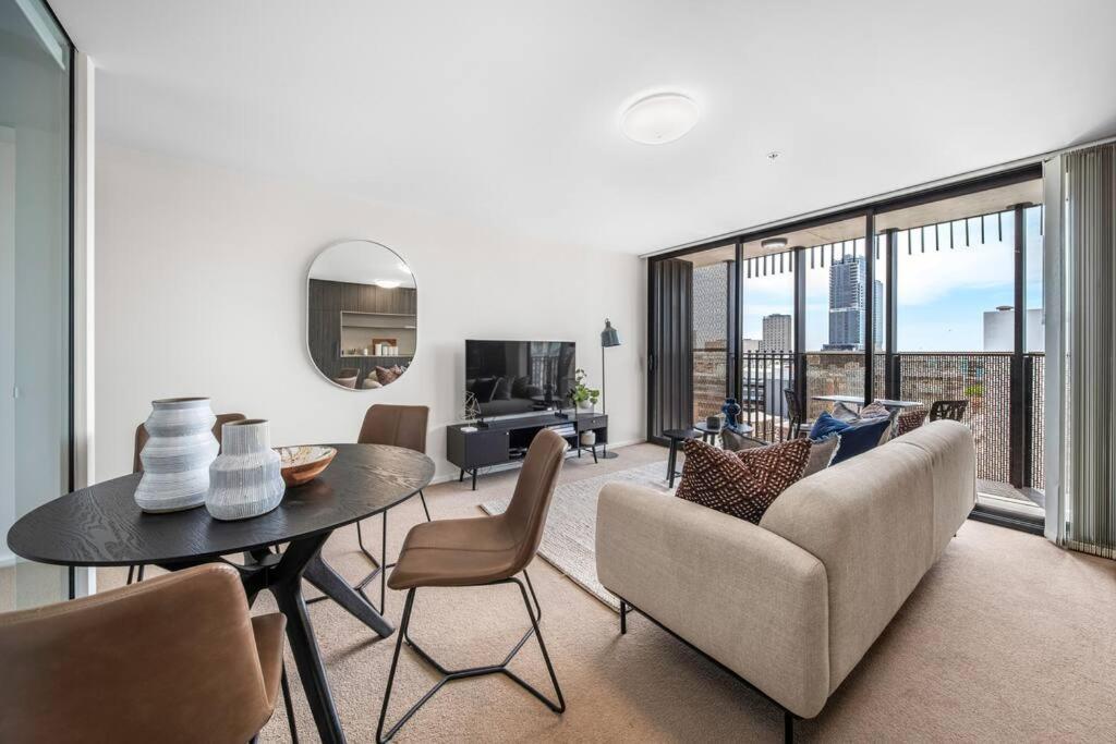 Luxury Heights On Flinders * Adelaide