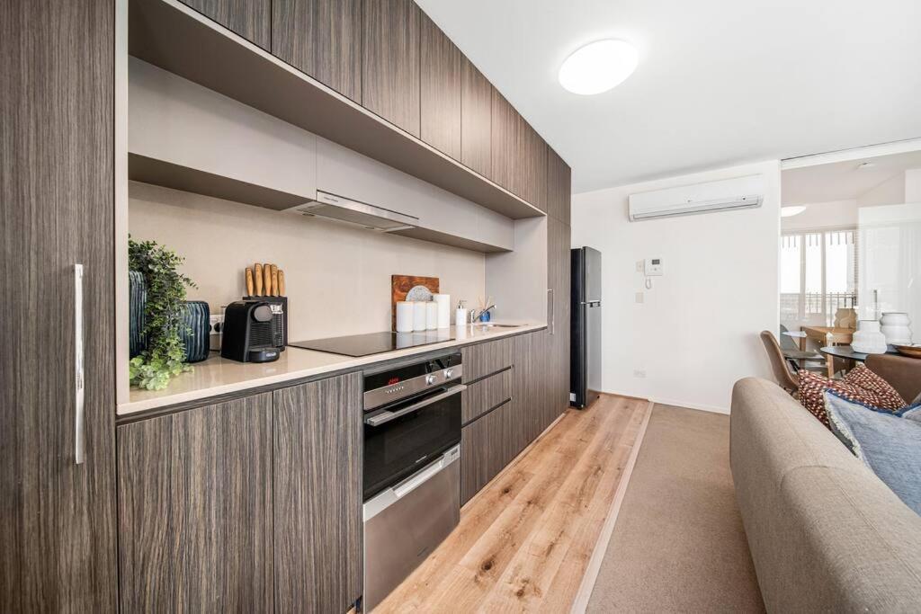 Luxury Heights On Flinders Apartment Adelaide